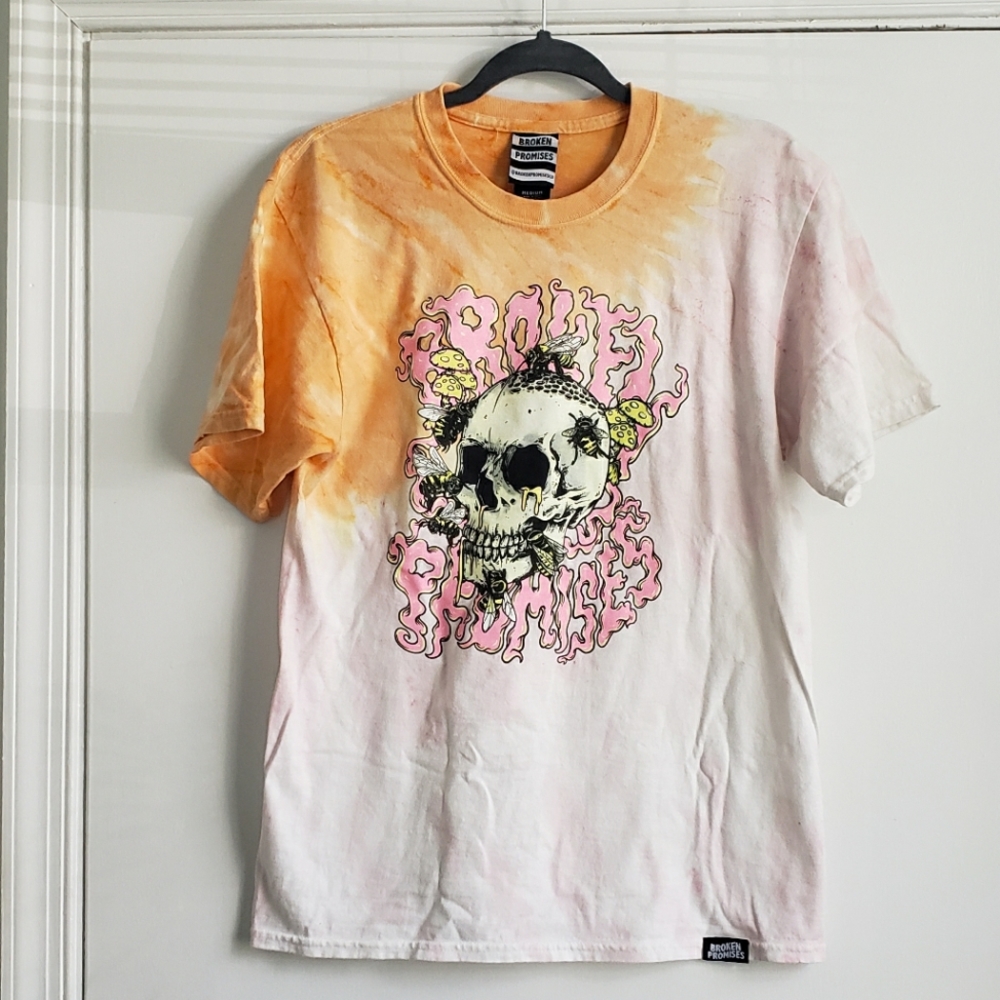 Broken Promises - Bee So Heartless Tee